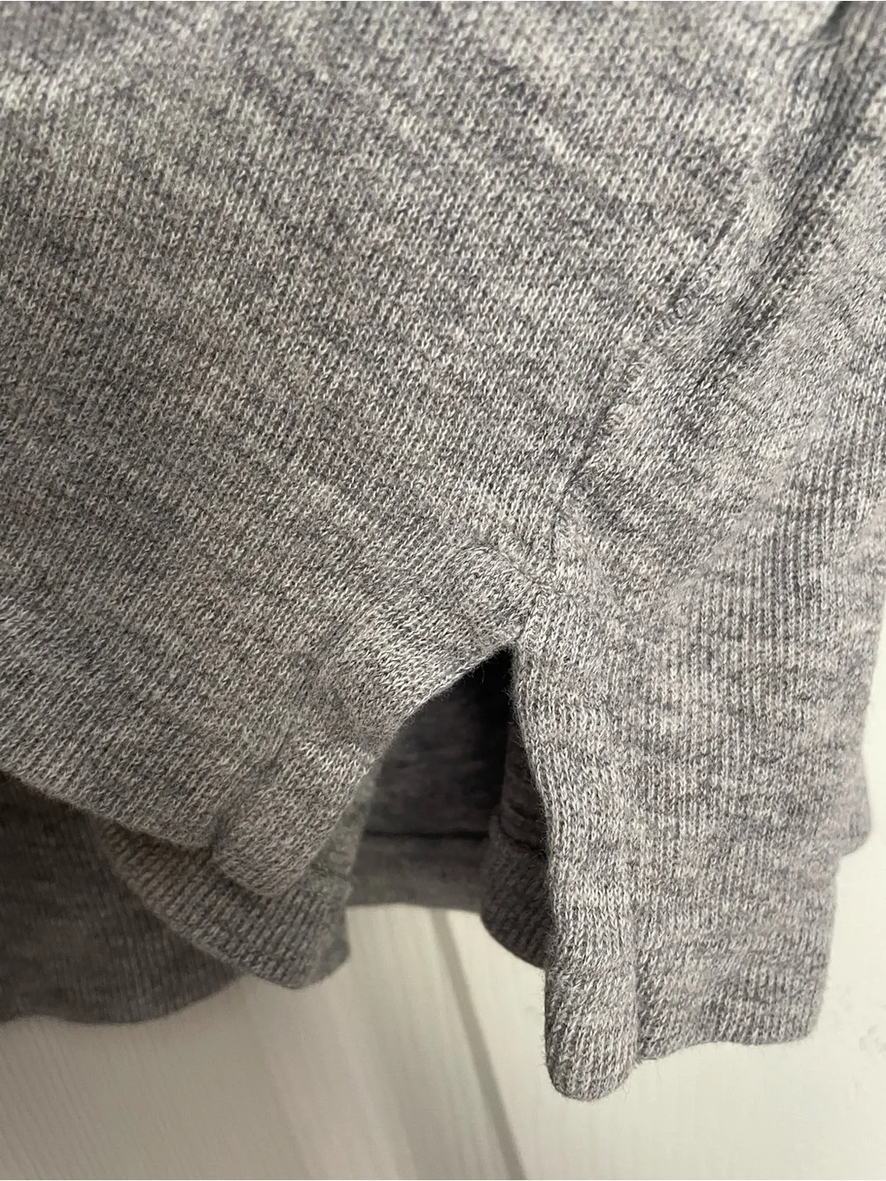 Polo Ralph Lauren Boys size Medium Gray Quarter-Zip Pullover with Navy Pony